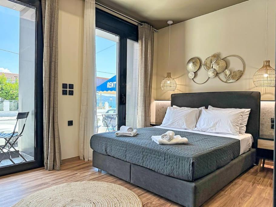 Oasis Luxury Apartments Еретрия Екстериор снимка