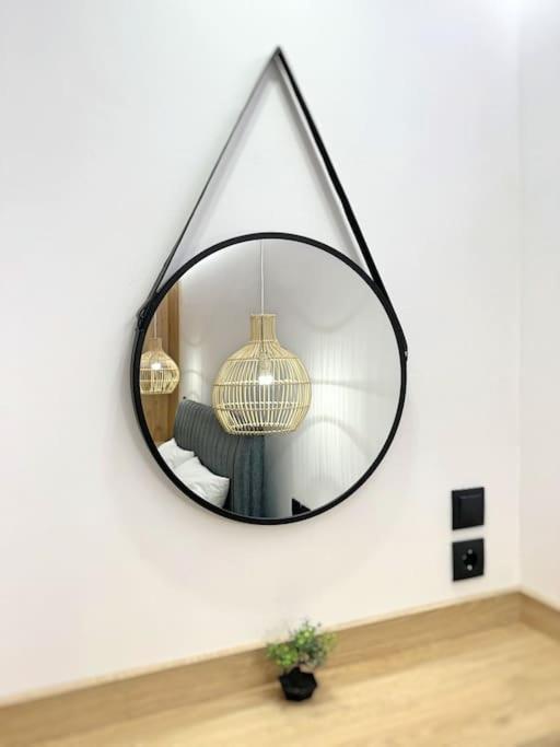 Oasis Luxury Apartments Еретрия Екстериор снимка