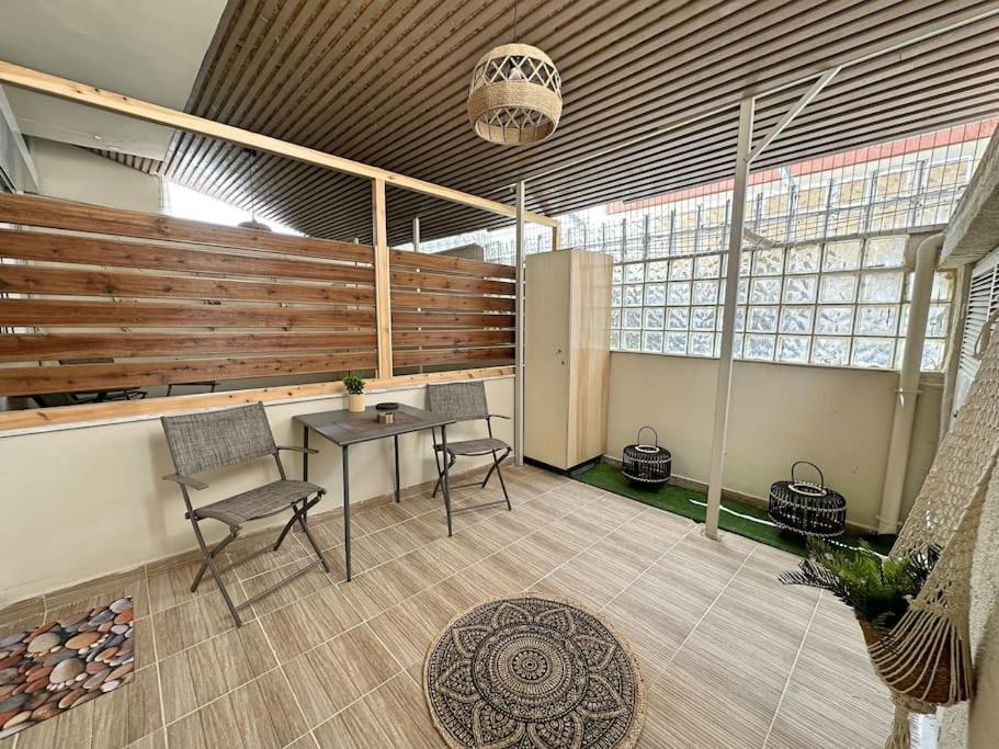 Oasis Luxury Apartments Еретрия Екстериор снимка