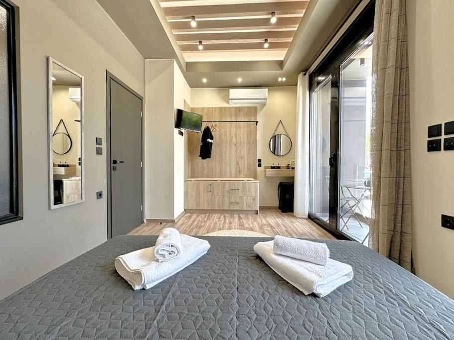 Oasis Luxury Apartments Еретрия Екстериор снимка